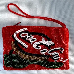 VINTAGE: small, beaded wristlet bag Red thumbnail 1