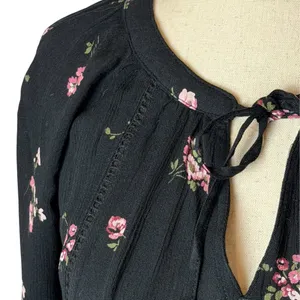 Hollister‎ Shirt Women XS Black Floral Long Sleeve Boho Top NWT Whimsigoth thumbnail 6