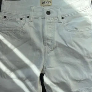 Etica Amis Mid Rise Boot Jeans Vintage White thumbnail 4