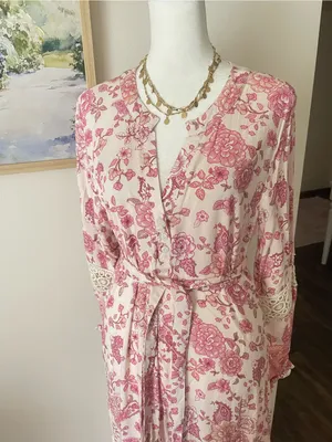 Walker & Wade Juliette Long Sleeve Maxi Dress French Rose Floral Size XS thumbnail 4