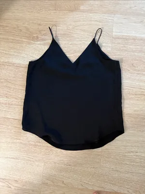 Express Black Women's Satin Camisole Top Women’s Lightweight Layering Size Small thumbnail 5