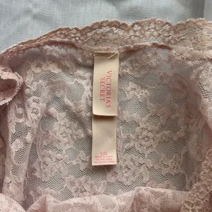 Victoria’s Secret Lace Chemise with Satin Bows thumbnail 3