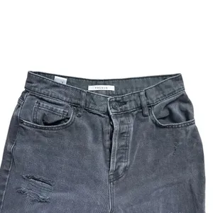 Womens PacSun High Rise Black Rinse Straight Distressed Jeans - Sz 26 thumbnail 2