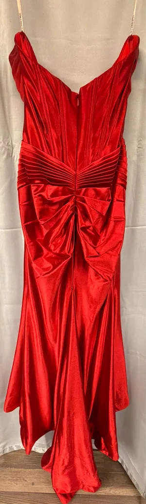 Sherri Hill Dress Prom thumbnail 9