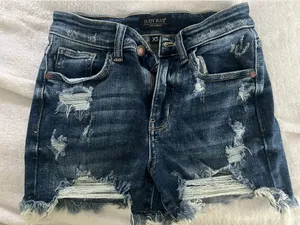 Judy Blue Shorts thumbnail 1
