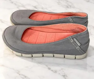 Crocs Stretch Sole Flat Womens Slip-On Ballet Flats Gray Size 10 Comfort thumbnail 1