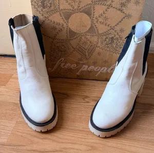 Free People Cream Chelsea Platform Ankle Boots with Black Elastic thumbnail 1