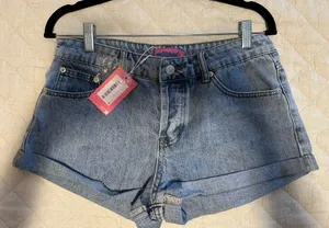 Edikted Denim Shorts Low-Rise thumbnail 1