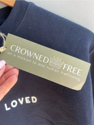 Crowned Free NWT Wildly Loved Navy Crewneck Sweatshirt Pullover - Women’s Small thumbnail 2