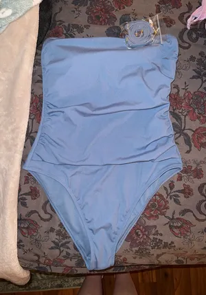 Target Swimsuit One-Piece thumbnail 1