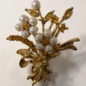 Vintage Gold Tone Floral Bouquet Brooch Faux Pearl Amber Rhinestone Pin thumbnail 9