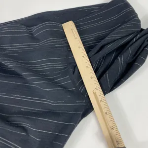 Fabletics Leggings Womens Medium Black Striped Print Capri Yoga Gym Pants‎ thumbnail 9