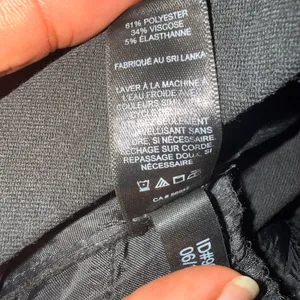 Express 'Editor' Mid-Rise Boot Cut Dress Pant in Black Twill Size 6 Regular thumbnail 9