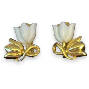 Trifari Vintage Tulip Clip On Earrings thumbnail 1