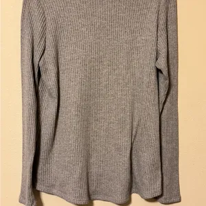 American Eagle Outfitters Heather Gray Long Sleeve Top thumbnail 4