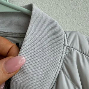 NWT Aritzia TNA Archive Quilted Premium Goose Down Gray Chrome Coat Size XS thumbnail 7