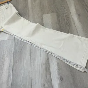Meshki Flare High Waist Bootcut Denim Jeans White (size 8) minimalist casual thumbnail 7