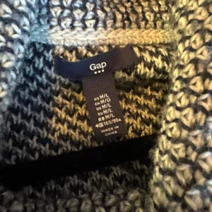 Gap blue and grey sweater vest Size M thumbnail 3