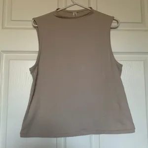 Skims new vintage sleeveless tank thumbnail 1
