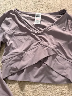 Gymshark Long Sleeve Crop Top thumbnail 2