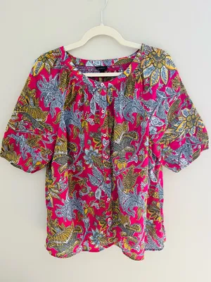 Talbots Sz L Pink Pleated Sleeve Top - Lively Floral Button Down thumbnail 2
