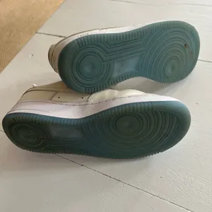 Women’s Nike Air Force 1, color change pastel size 6 thumbnail 4