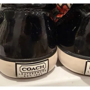 Coach Poppy Barrett Graffiti Floral Sneakers featuring Size 7 thumbnail 6