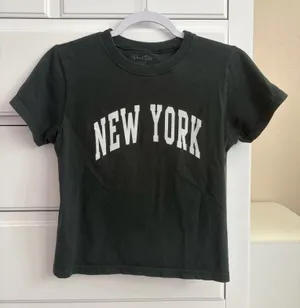 Brandy Melville shirt thumbnail 1