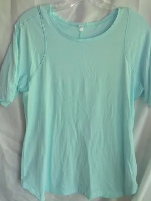 Beautiful M Mint Green Nylon Athletic Shirt Top thumbnail 1