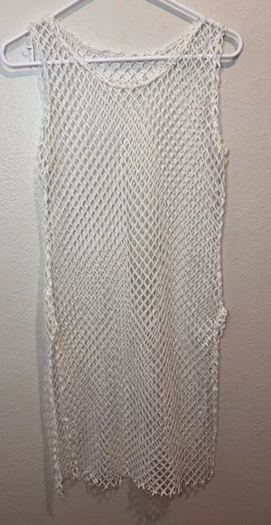 SHEIN Women’s White Fishnet‎ Sleeveless Cover-Up Size S/M thumbnail 1