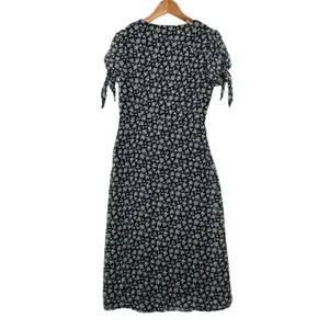 Blu Pepper Womens Dress Medium Floral Black White Lined V-Neck Knee Length‎ thumbnail 2