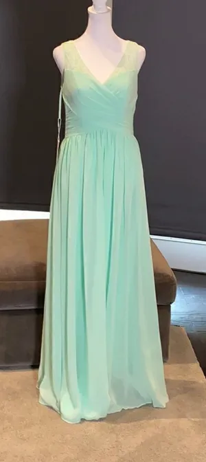 Women’s Green Full Length Sleeveless Chiffon Bridesmaid Formal Dress Size 4 NWT thumbnail 1