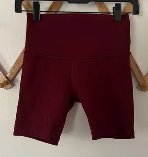 Lululemon Bike Shorts Deep Red Burgundy Size 4 thumbnail 1