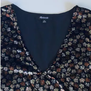 Madewell Velvet Split Sleeve Ruffle Hem‎ Floral Top Black Brown K2795 XS thumbnail 11