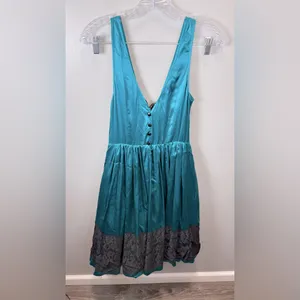 Anthropologie Plenty‎ NEW Snow Queen Emerald & Black Silk Lace Dress Size 6 thumbnail 2
