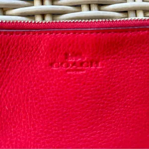 Authentic Coach F66505 Double‎ Corner Zip Wristlet in Pebble Leather thumbnail 2