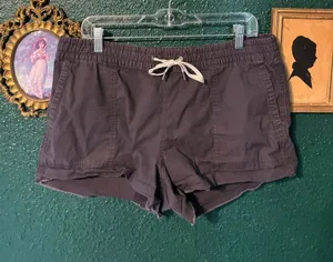 Vuori Gray Ripstop Shorts Size Large thumbnail 1