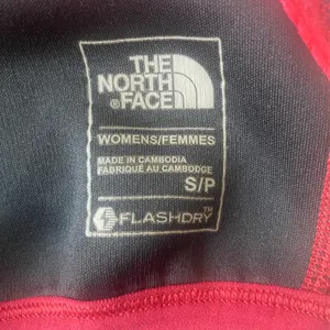 The North Face Women’s Flashdry Size S/P‎ Sports Bra thumbnail 12