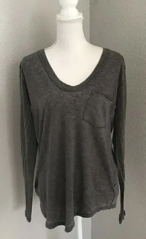 We The Free Womens Gray Pullover Top Size Medium Gray thumbnail 1