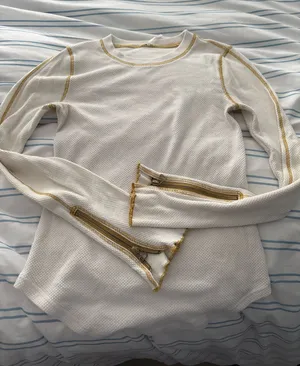 Free People Top thumbnail 1