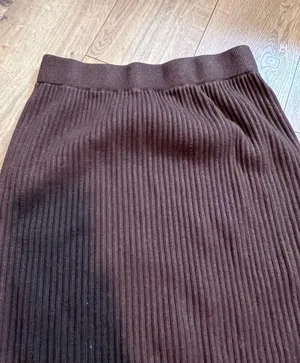 Knit Skirt Multiple Size M thumbnail 2