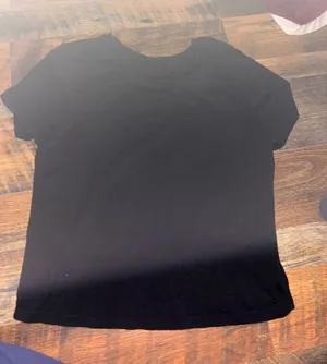 Old navy shirt  thumbnail 1