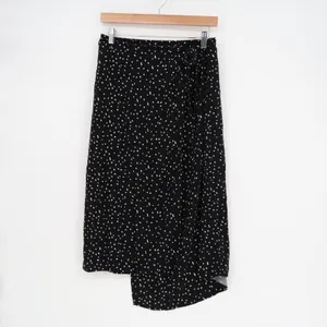 Urban Romantics Wrap Skirt Womens L Black Polka Dot Asymmetrical Hem Tie Waist thumbnail 2