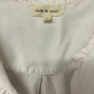 Cloth & Stone sleeveless white shirt size S thumbnail 2