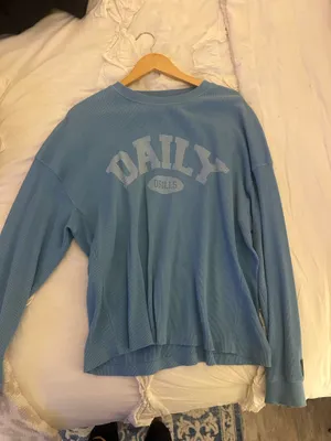Daily Drills Sweatshirt in Malibu thumbnail 2