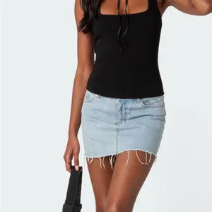 Edikted Black Scoop Neck Tie-Front Ribbed Tank Top thumbnail 2