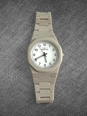 Invicta Beige Monochrome Analog Bracelet Watch White Dial thumbnail 5