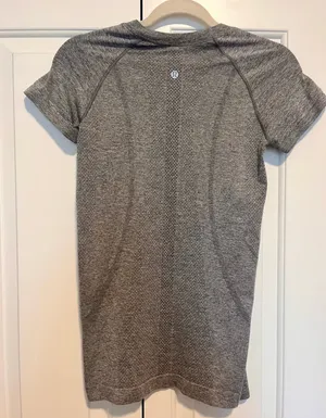 Lululemon Grey Swiftly Short Sleeve thumbnail 3