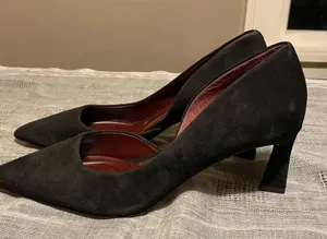 Franco Sarto black suede “Tana” heels size 8.5. D’Orsay style. Padded insole thumbnail 4