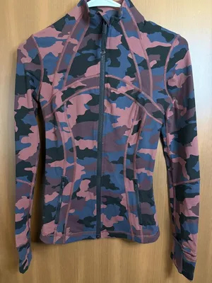 NWOT- Lululemon Define Jacket *Luon Size: 2 thumbnail 1